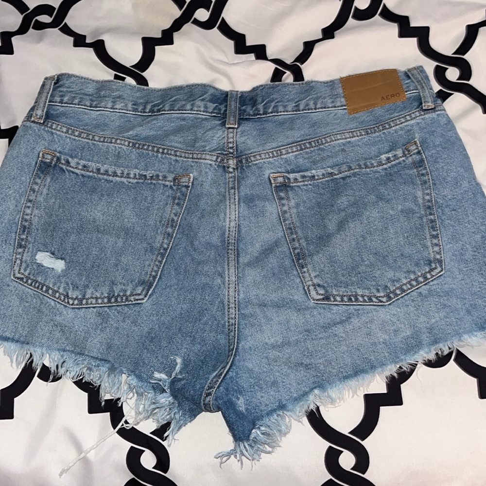 Aeropostale Light Blue Boyfriend Jean Shorts - Picture 2 of 4